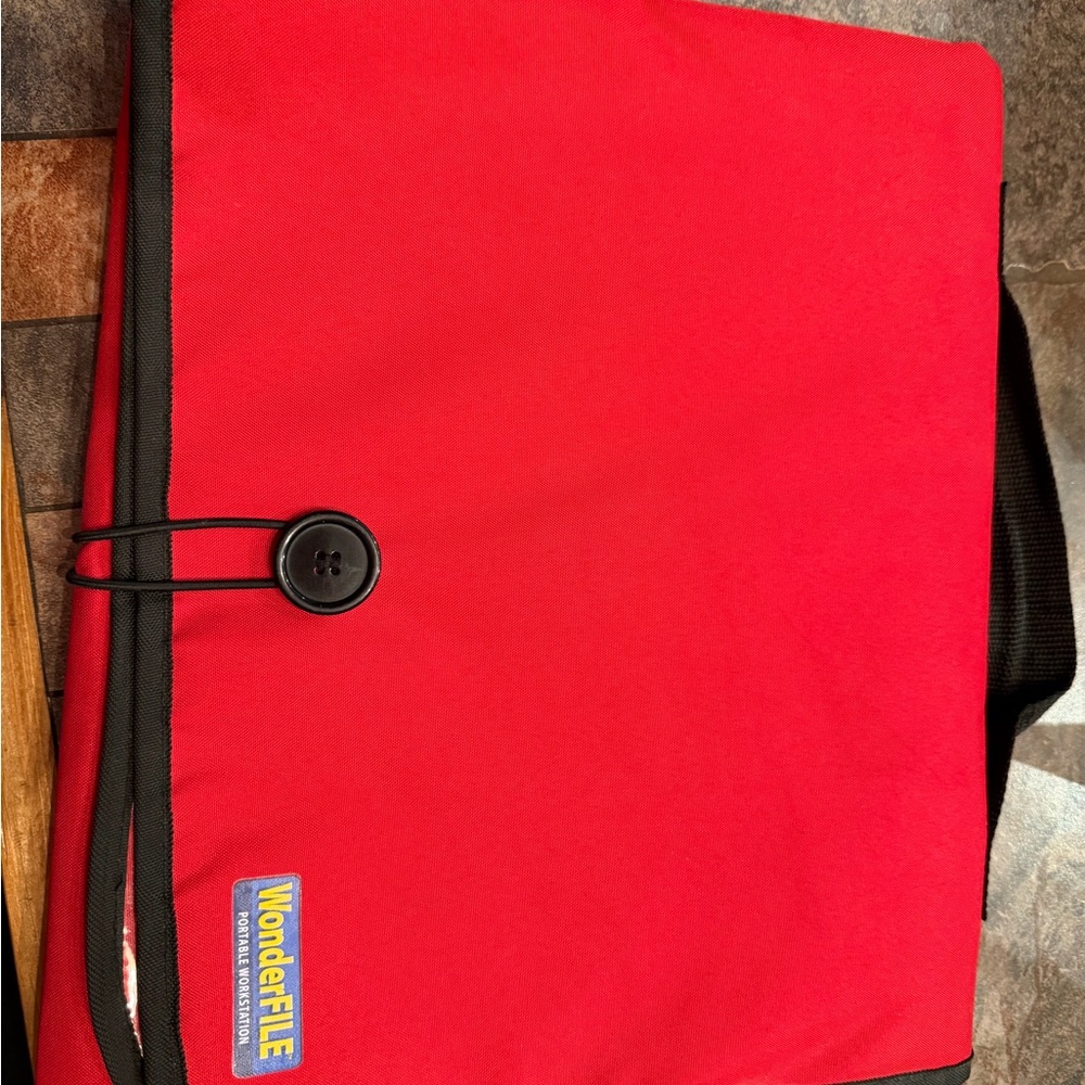TWO Foldable pocket organizer